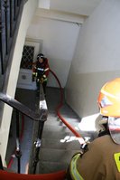 Dateiname=atemschutztraining_036.jpg
Dateigröße=63KB
Abmessungen: 427x640
hinzugefügt am: 17. April 2011 atemschutztraining_036.jpg