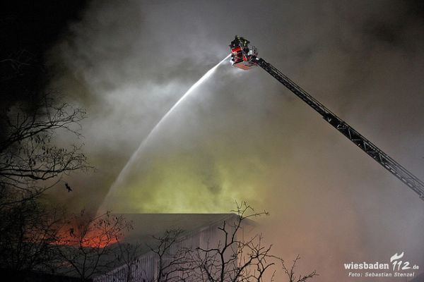 Großbrand Entsorgungsbetrieb