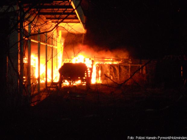 Brandstiftung Autohaus Boffzen