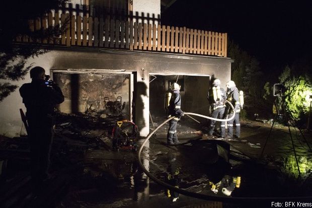 Garagenbrand Krems Feuer