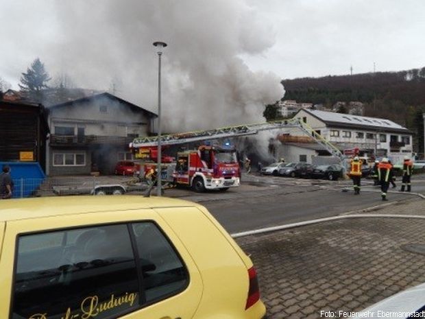 Großbrand Auto Werkstatt