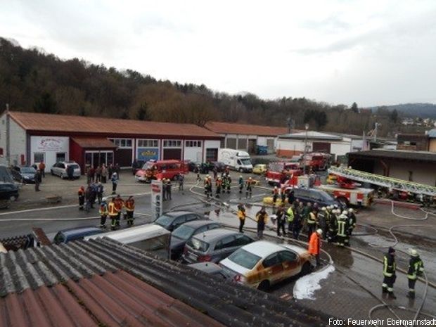 Großbrand Auto Werkstatt