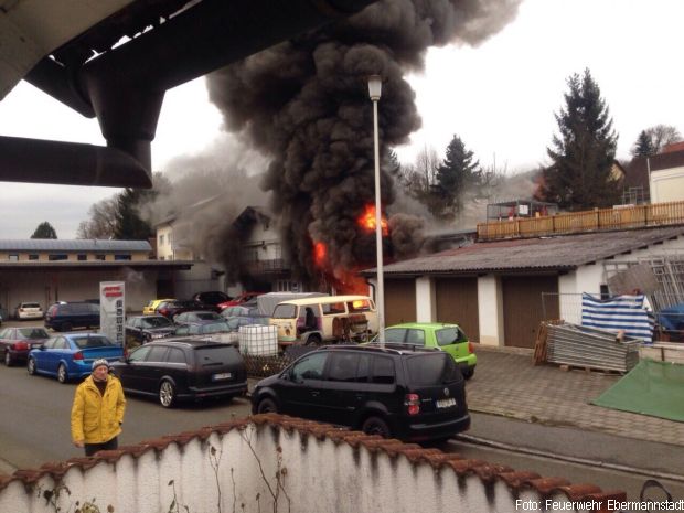 Großbrand Auto Werkstatt