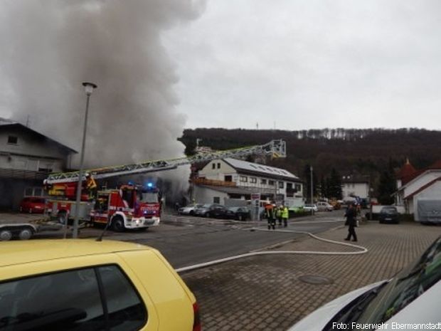 Großbrand Auto Werkstatt