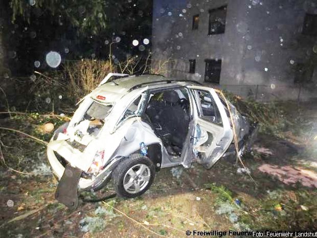 Unfall Feuerwehr Landshut